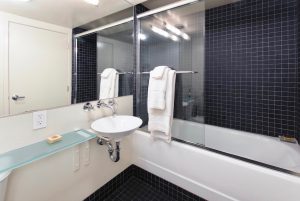 855 Folsom 109 1 Bath